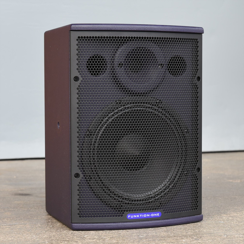 Ein Lautsprecher Modell F81
